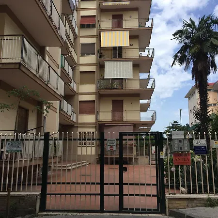 לינה וארוחת בוקר B&B Antea *